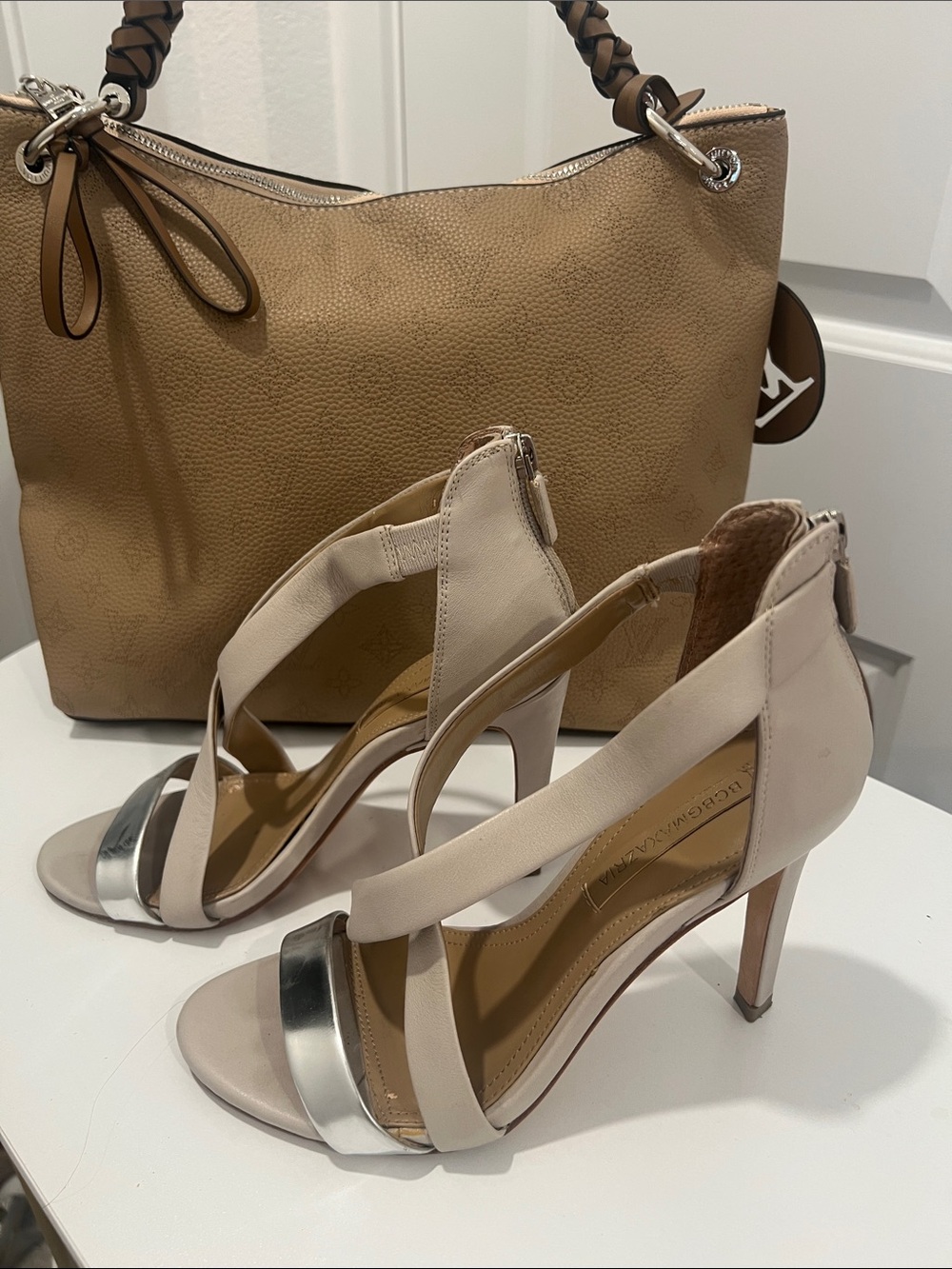 Vero Cuoio Cream BCBG High Heel Sandals with Silver Toe Accent size 6 1/2 US